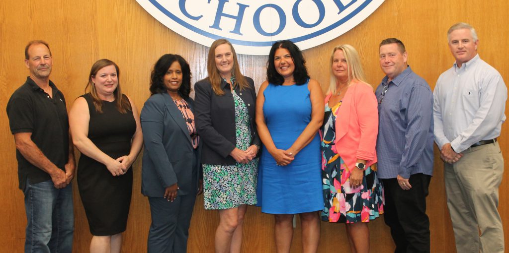 VC Board Members from left to right: Barney Zipkin
Nicole Drost
Evette Avila
Jane Samuelson
Angela Terralavoro
Diana Revior
Joseph Bond
Robert Oakes